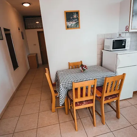 Visnjic Apartment Zaboric