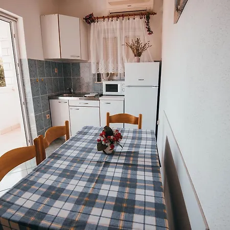 Apartment Visnjic Zaboric