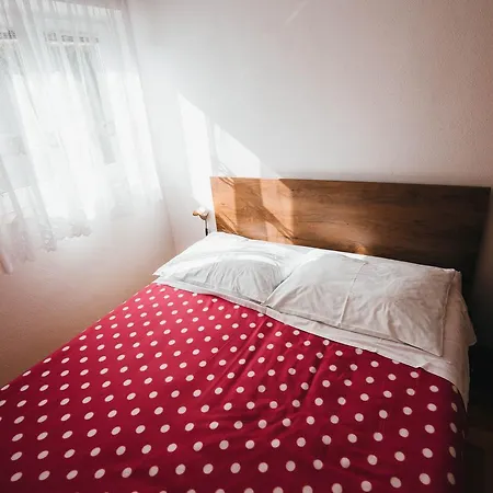 Visnjic Apartment *