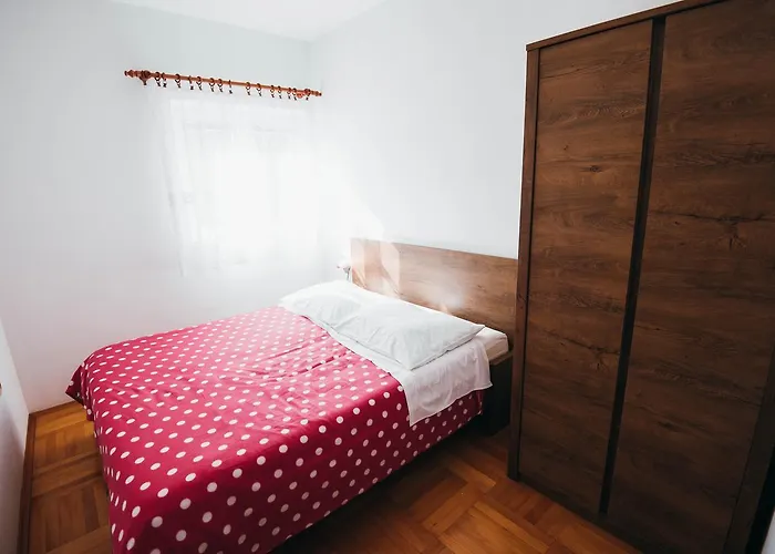 Appartement Visnjic *