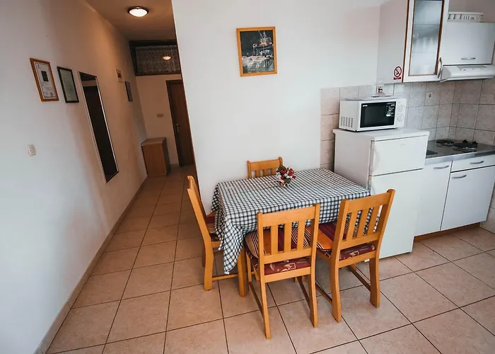 Visnjic Daire Zaboric