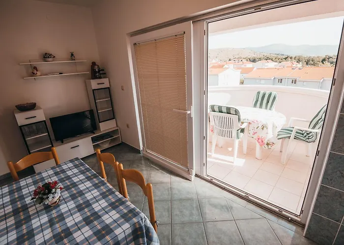 Appartement Visnjic *